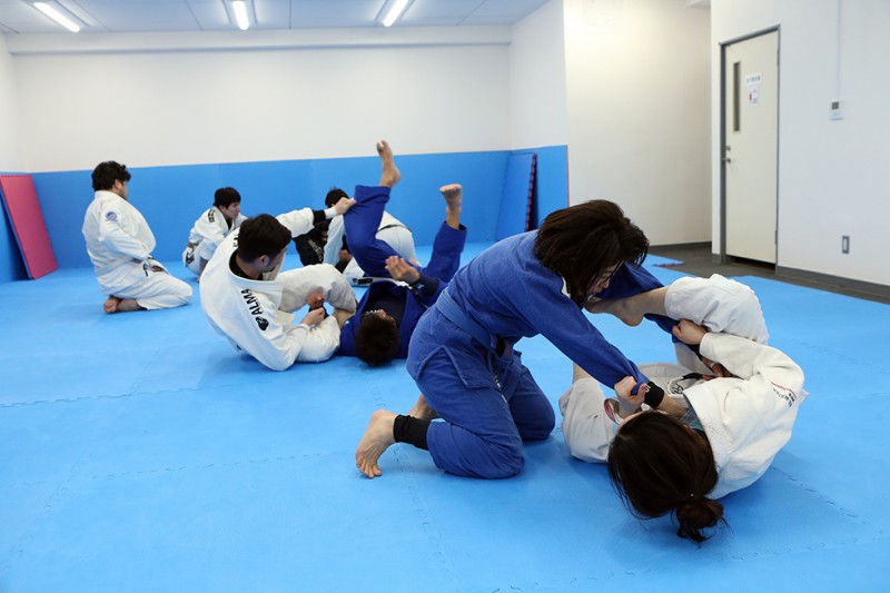総合格闘技ジムの柔術クラス