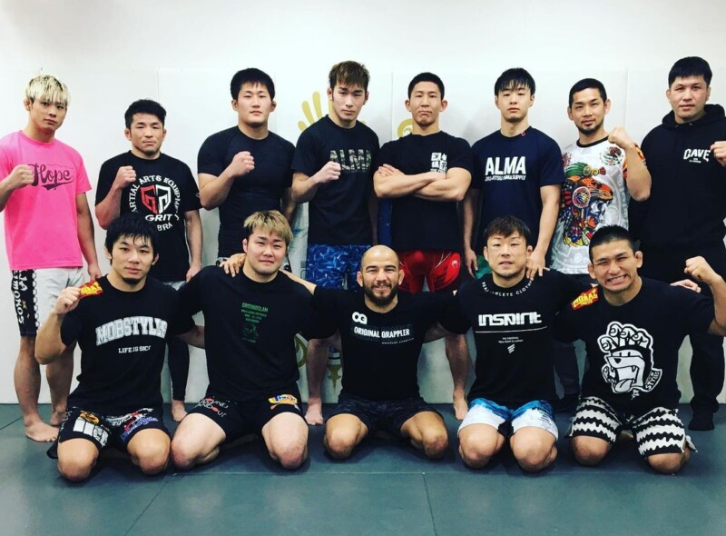Bellatorのアーチュレッタ選手がパンクラス選手と共にCAVEで合同練習