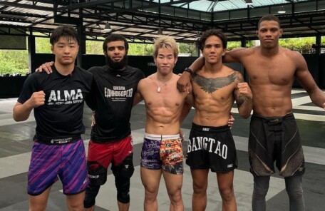 Bangtao Muay Thai & MMAに海外トレーニングする原虎徹